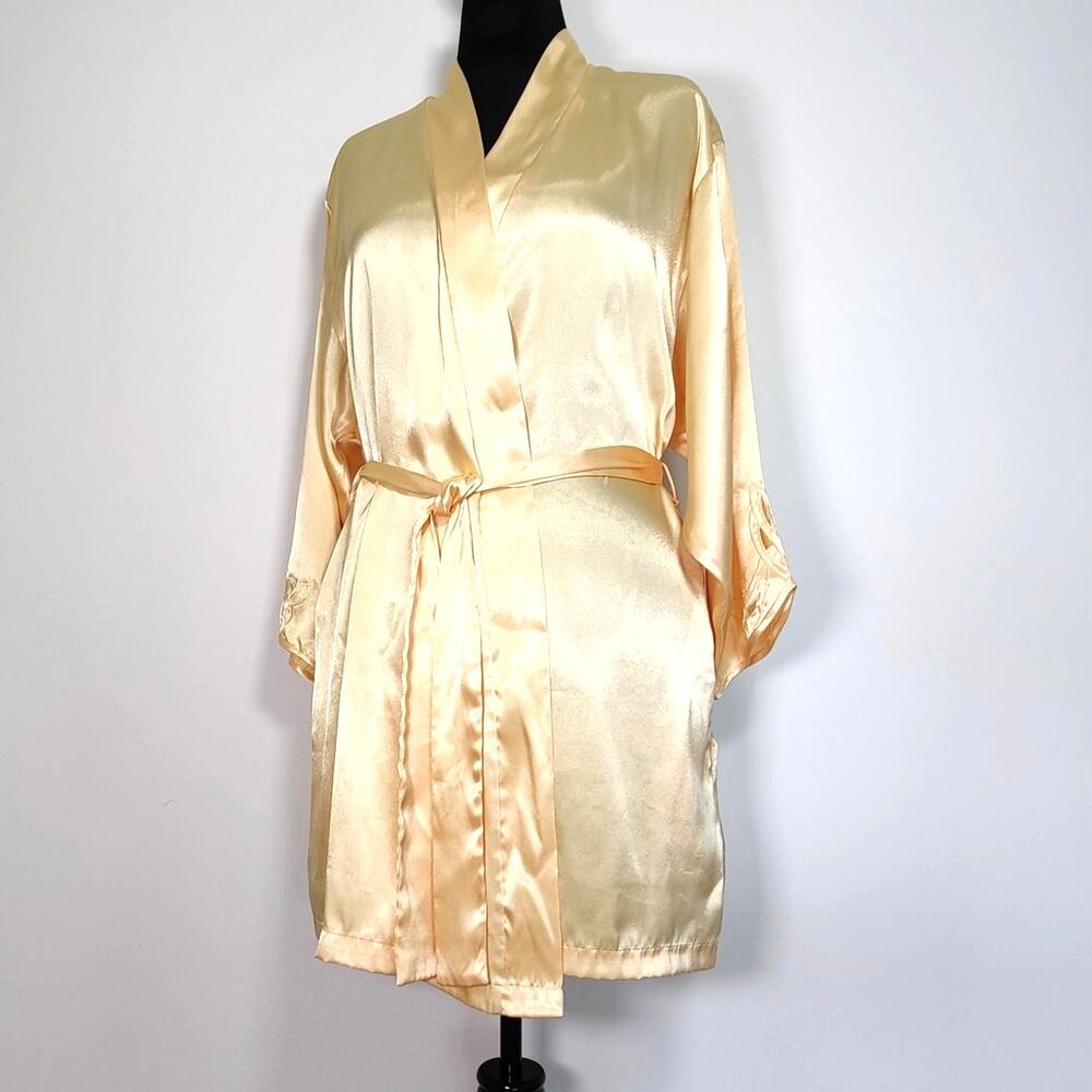 Vintage Josie Natori Satin Butter Yellow Robe L Old Hollywood Y2K 90s Coquette